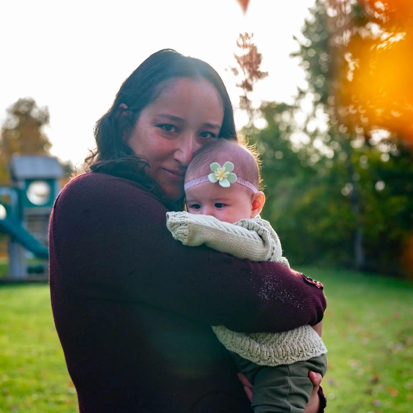 The Enchanting Allure of Fall Weddings and Family Photos